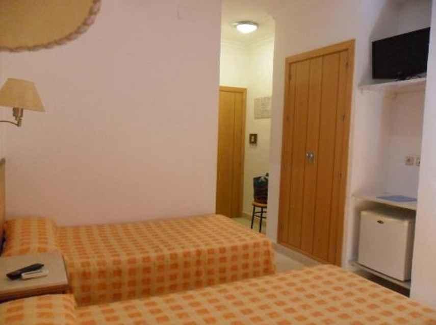 Hostal Boutique El Patio Lepe Exterior photo